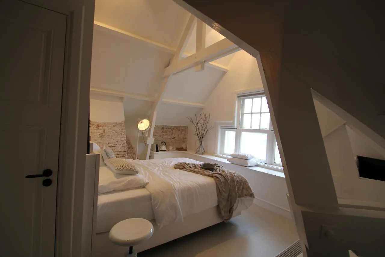 Het Spoorhuis Uithoorn 4*,